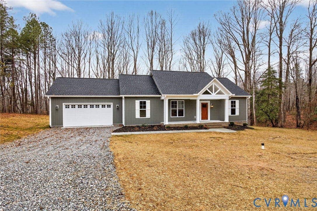 115 E Sunrise Drive, Warsaw, VA 22572