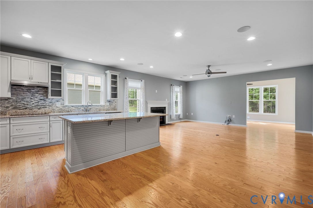 10404 Chickahominy Falls Lane, Glen Allen, VA 23059 Open Kitchen concept