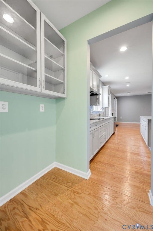 10404 Chickahominy Falls Lane, Glen Allen, VA 23059 Butler's pantry area