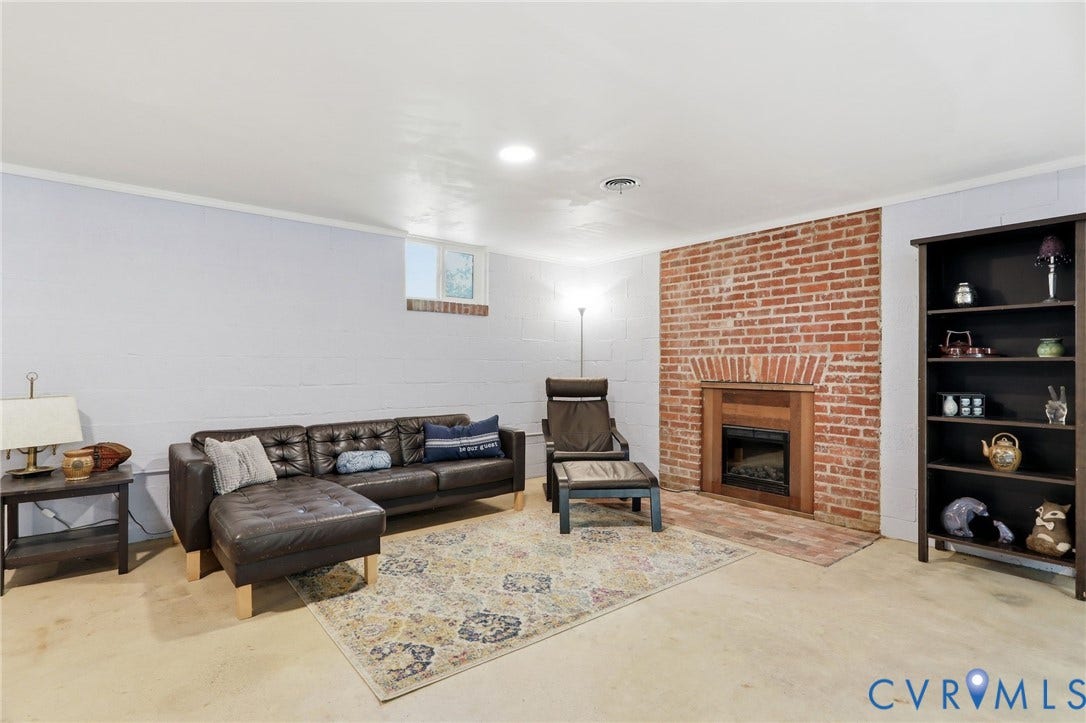 13329 S Chester Road, Chester, Chester, VA 23831 13329 S Chester Road, Chester, Chester, VA 23831