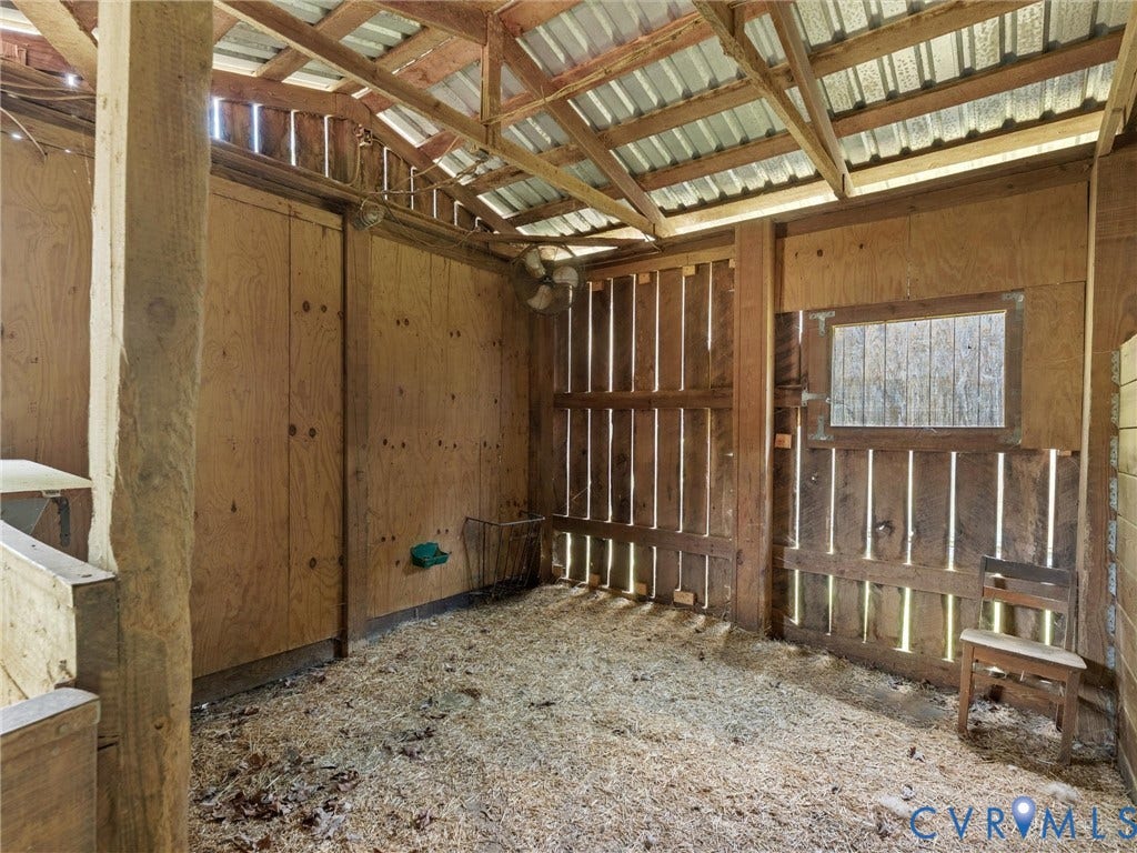 3607 Pacetown Road, Goochland, VA 23153 Horse barn/stable