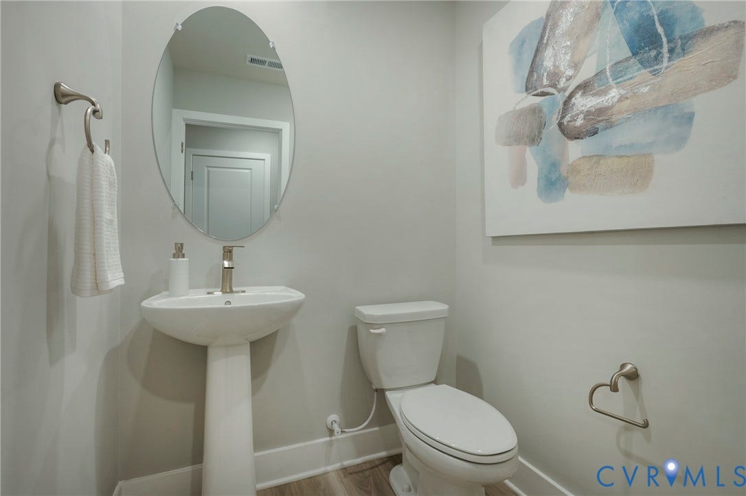 8752 Whitman Drive, Chesterfield, VA 23832 8752 Whitman Drive, Chesterfield, VA 23832