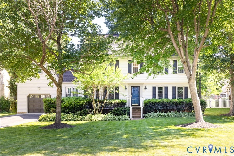 Property photo for 13005 Walton Bluff Court, Midlothian, VA
