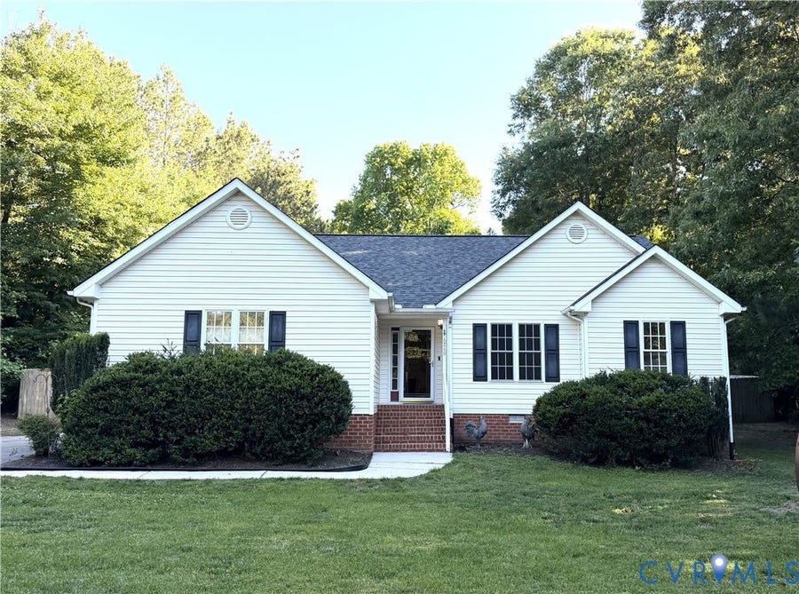 Property photo for 10449 Chesdin Ridge Drive, South Chesterfield, VA