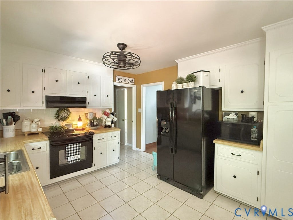 10817 Belvoir Road, Chester, VA 23831