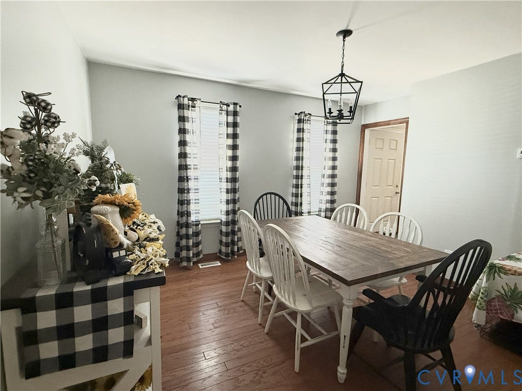 10817 Belvoir Road, Chester, VA 23831