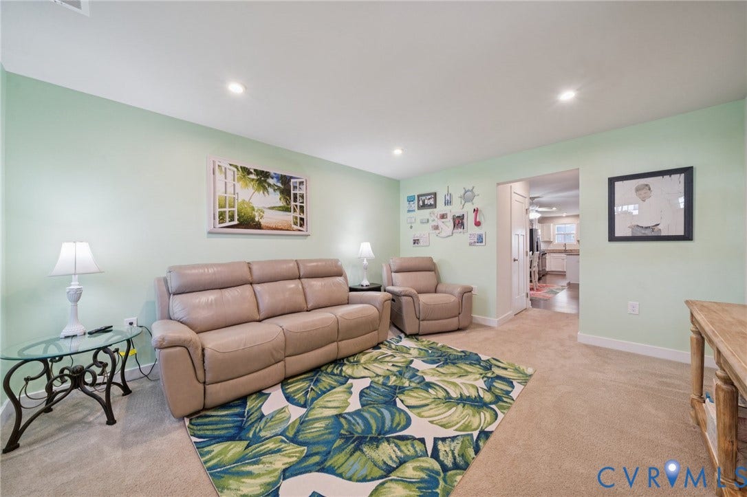 7242 Peyton Randolph Lane, New Kent, VA 23124 7242 Peyton Randolph Lane, New Kent, VA 23124