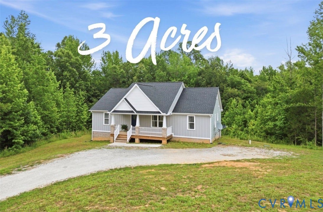 2677 Dogtown Road, Goochland, VA 23063 Ranch-style residence featuring light gray siding and a dark shingle roof