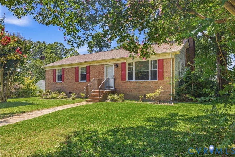 Property photo for 202 Meridian Avenue, Hopewell, VA