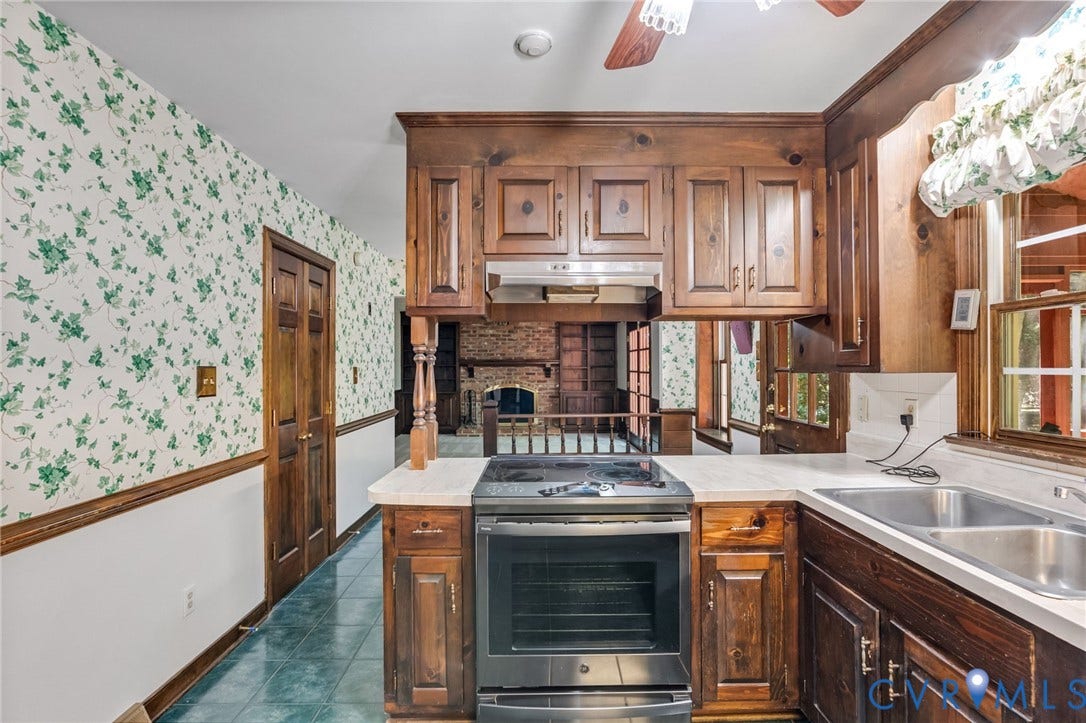 5701 Elfinwood Road, Chester, VA 23831
