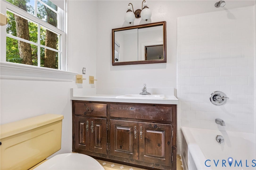 5701 Elfinwood Road, Chester, VA 23831
