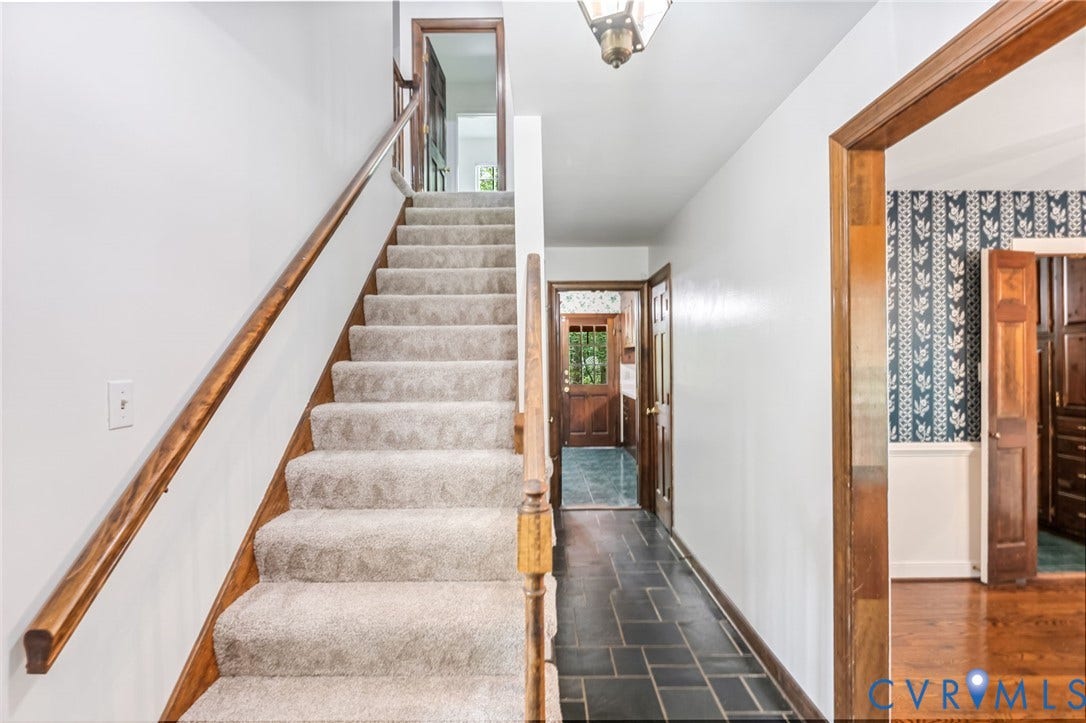 5701 Elfinwood Road, Chester, VA 23831