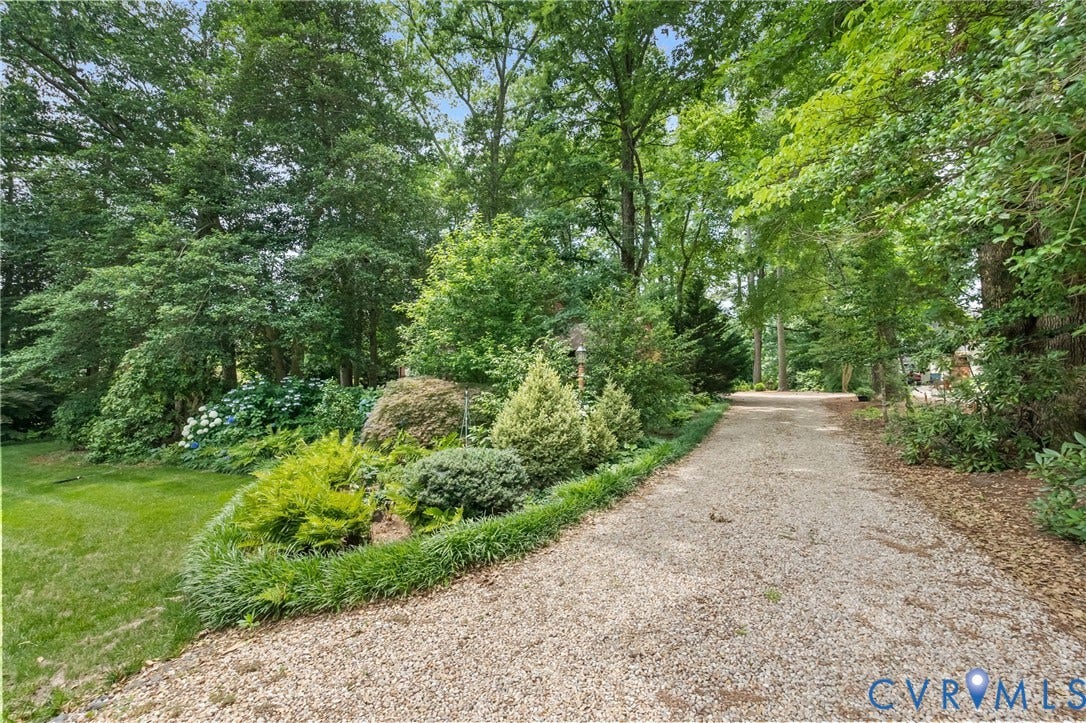 5701 Elfinwood Road, Chester, VA 23831