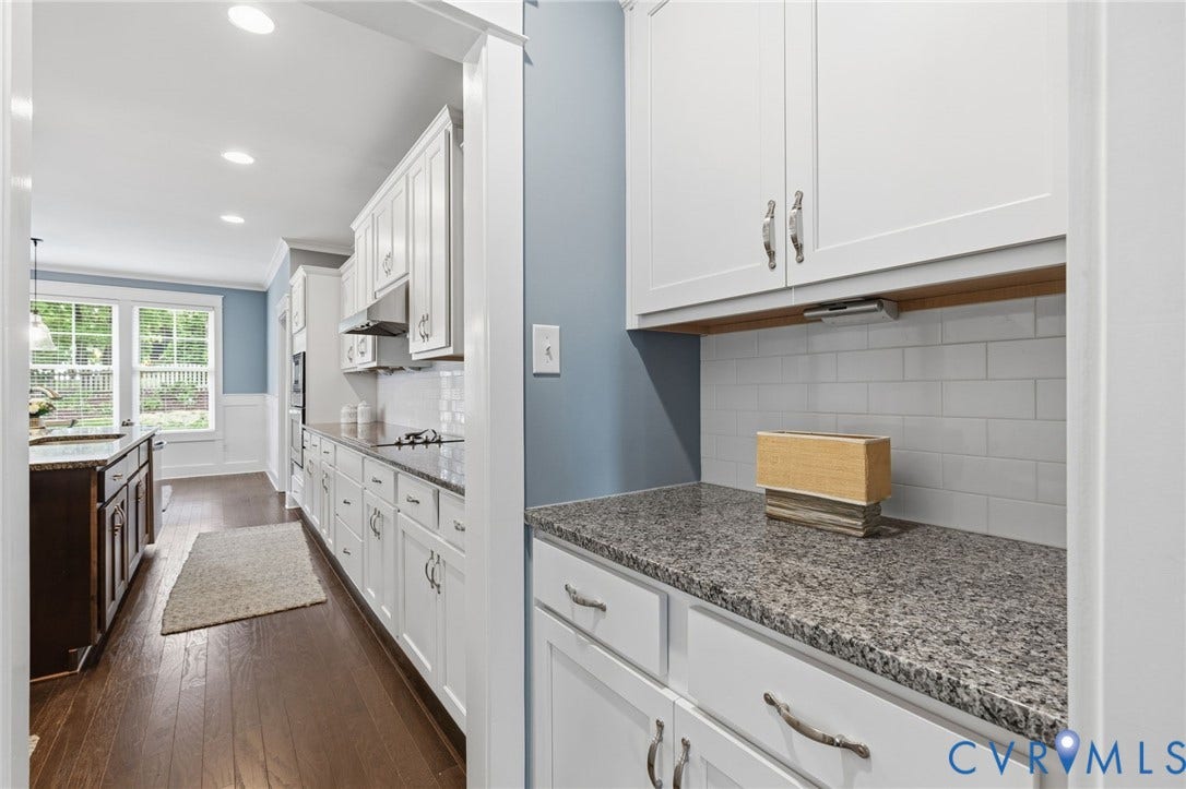 2018 Colwyn Bay Drive, Midlothian, VA 23112 Butlers Pantry with Access From Kitchen & Dining Room