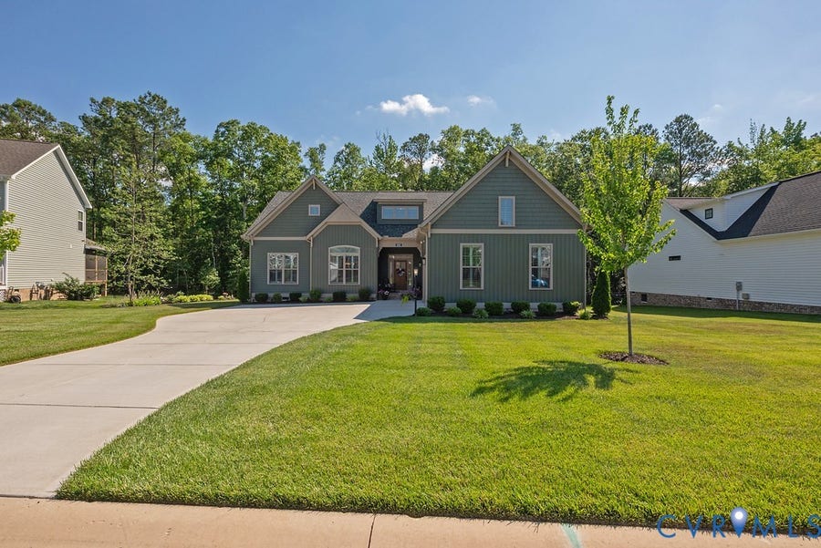 Property photo for 9212 Kinnerton Drive, Midlothian, VA