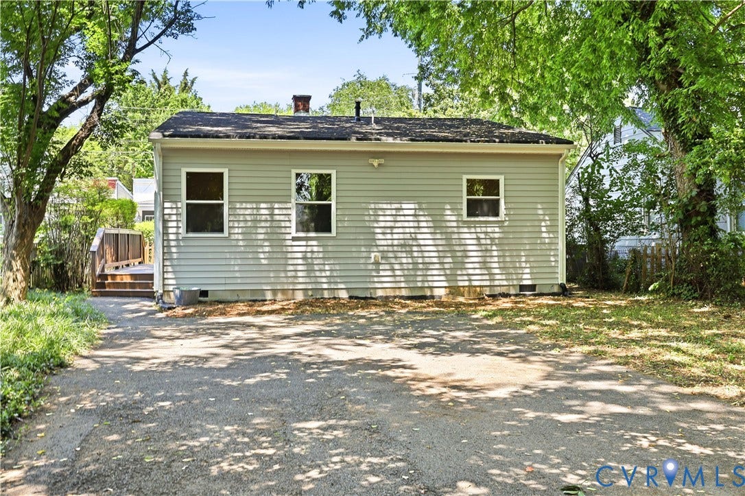 1901 Blair Street, Byrd Park Area, Richmond, VA 23220 Alley Access with Enough Off-Steet Parking for 6 Cars