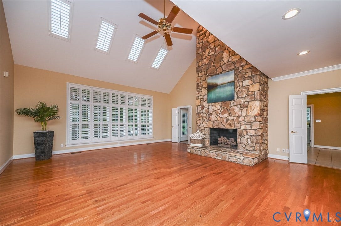 10809 Leabrook Drive, Wyndham, Glen Allen, VA 23059 Custom Plantation Shutters, skylights, caulted ceiling