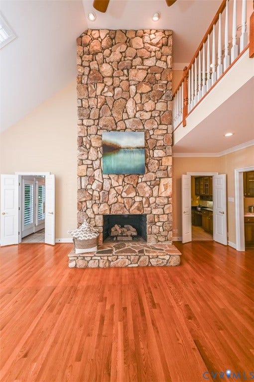 10809 Leabrook Drive, Wyndham, Glen Allen, VA 23059 Natural Stone Gas Fireplace