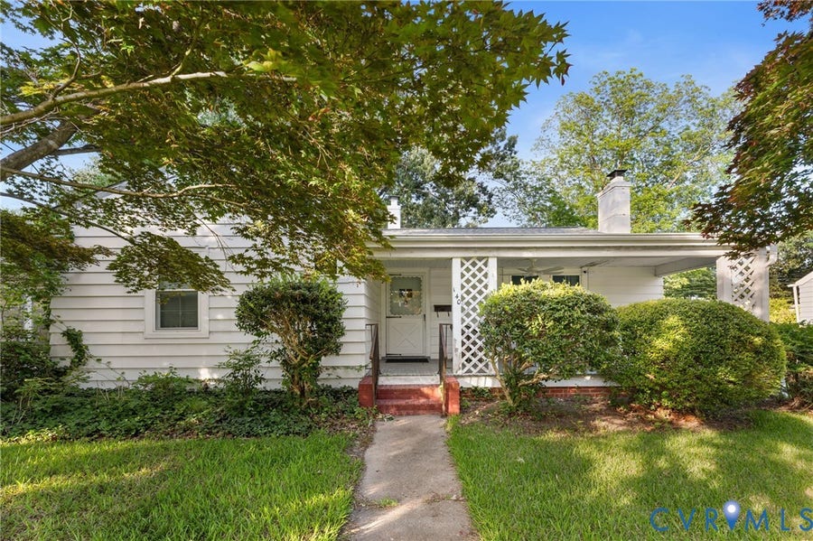 Property photo for 140 Chancellor Road, Hampton, VA