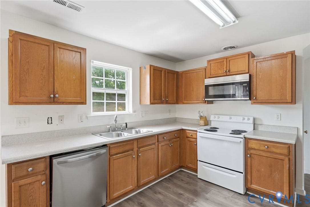 13401 Greenham Court, Chester, VA 23831 13401 Greenham Court, Chester, VA 23831