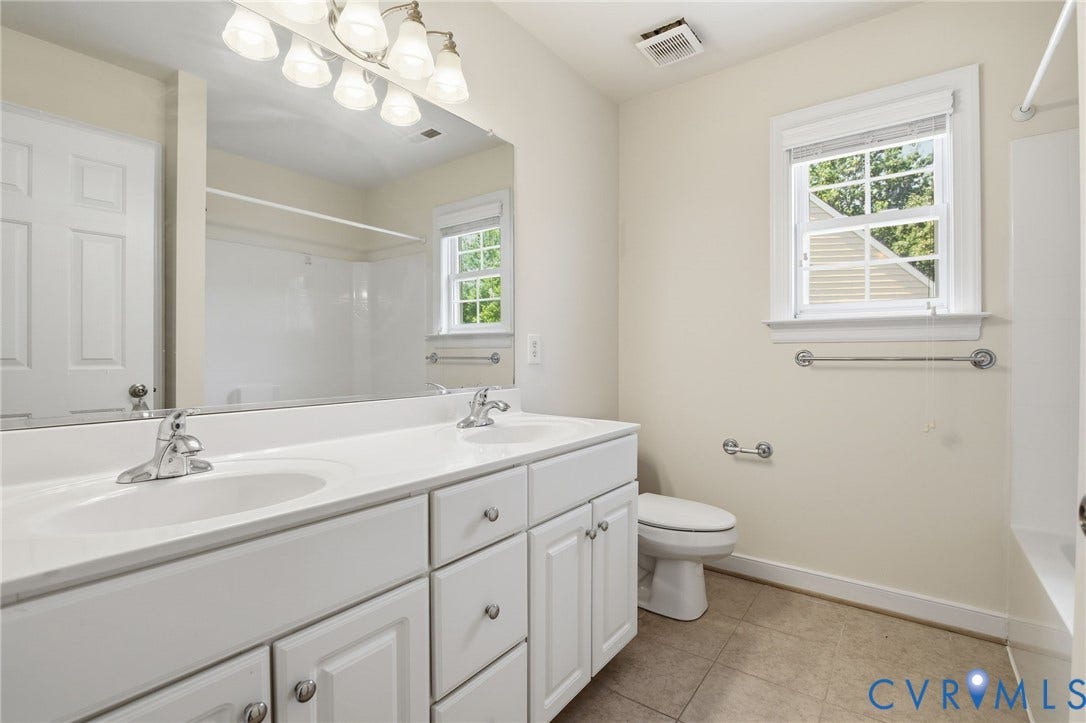 1700 Pine Cliff Terrace, Glen Allen, VA 23228 Full Hall Bath