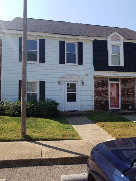 Property photo for 8704 Hermitage Trace Circle, Henrico, VA