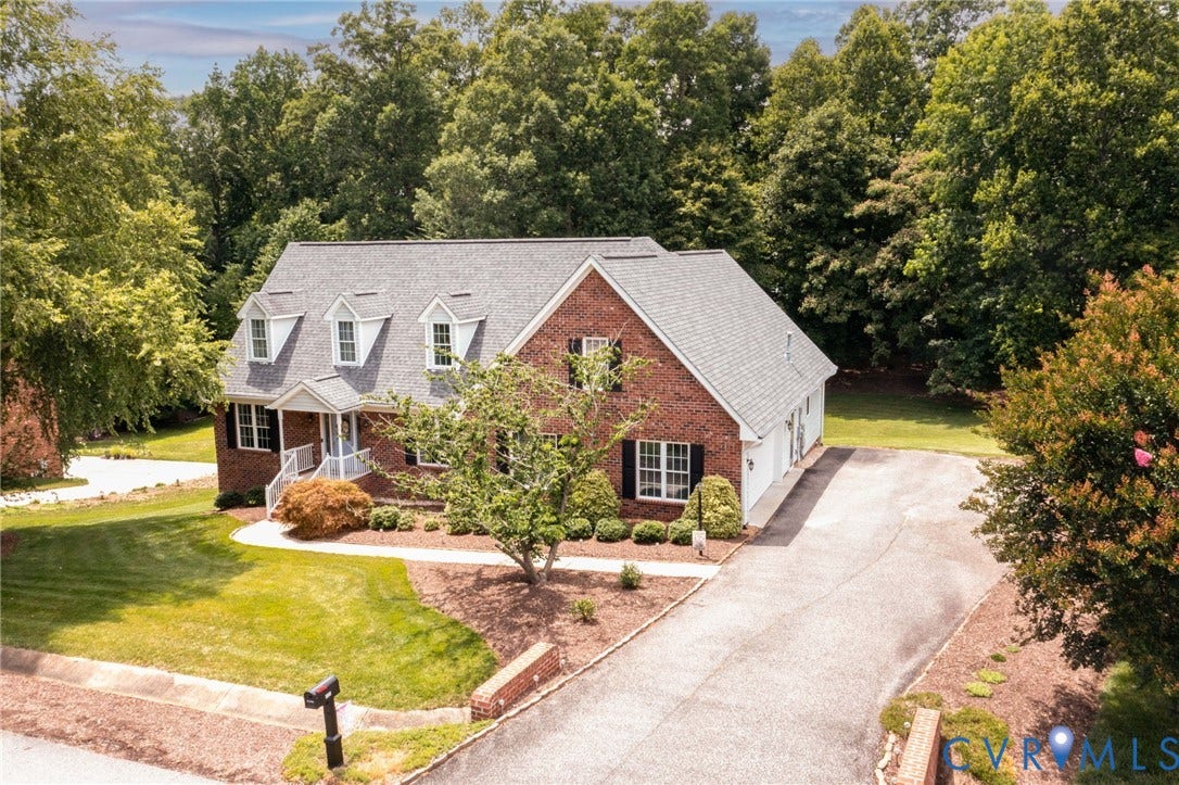 4320 Stebbins Street, Chester, VA 23831 4320 Stebbins Street, Chester, VA 23831