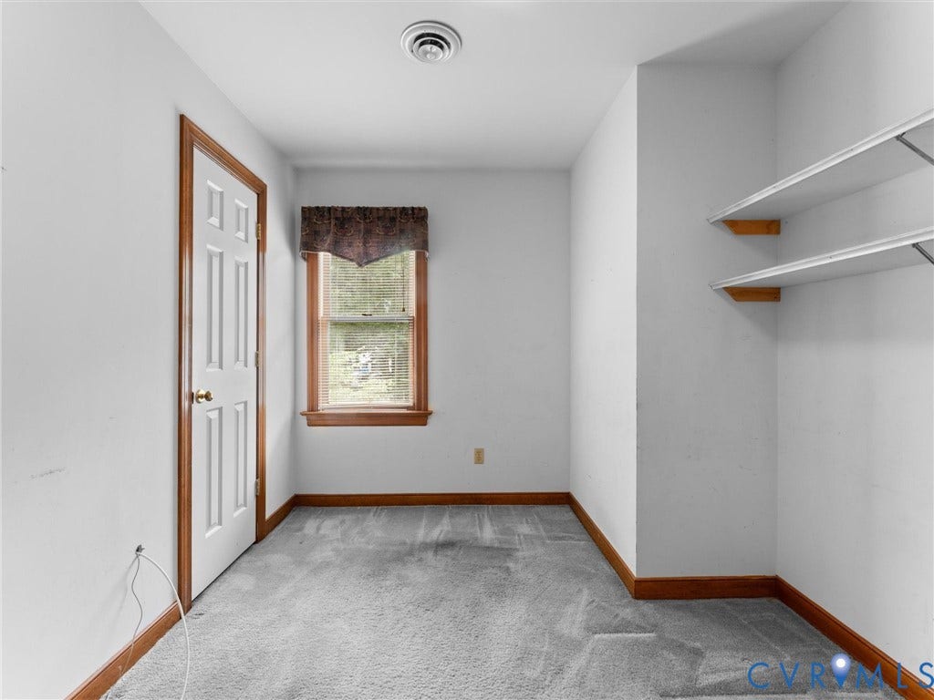 3324 Ludgate Road, Chester, VA 23831 3324 Ludgate Road, Chester, VA 23831