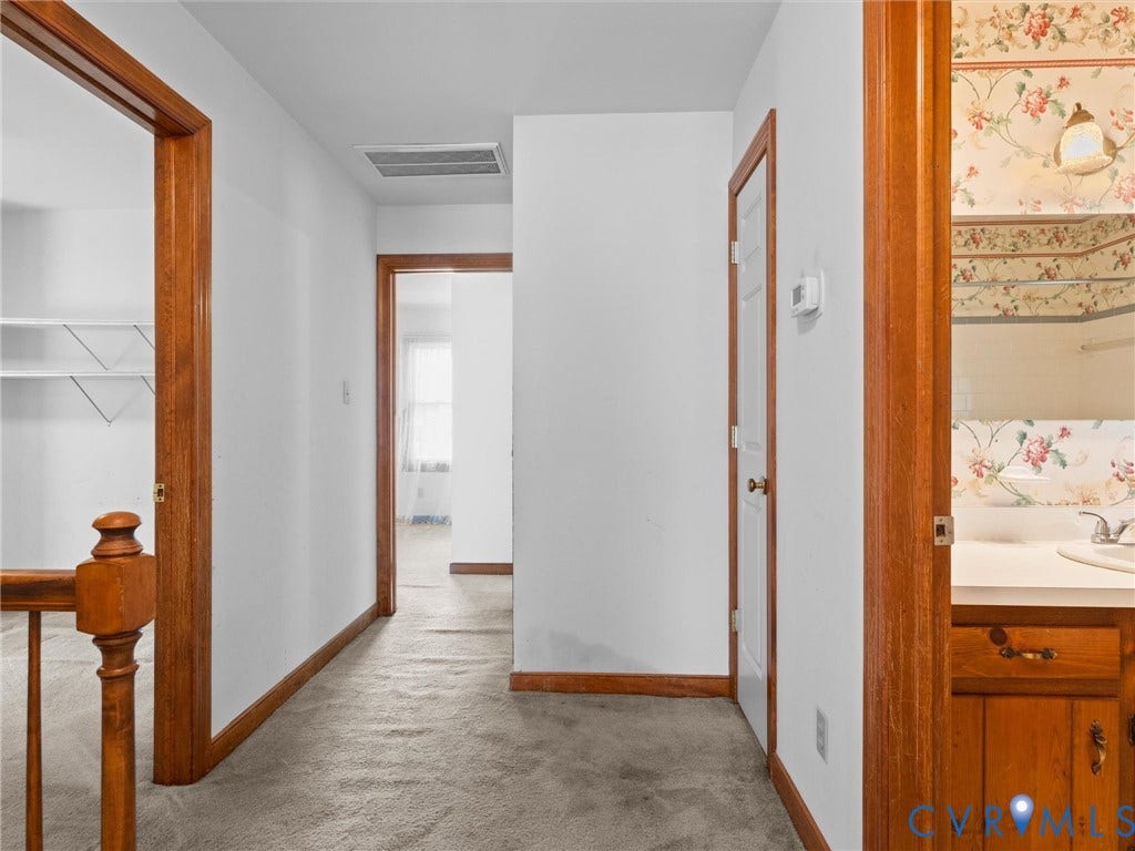 3324 Ludgate Road, Chester, VA 23831 3324 Ludgate Road, Chester, VA 23831