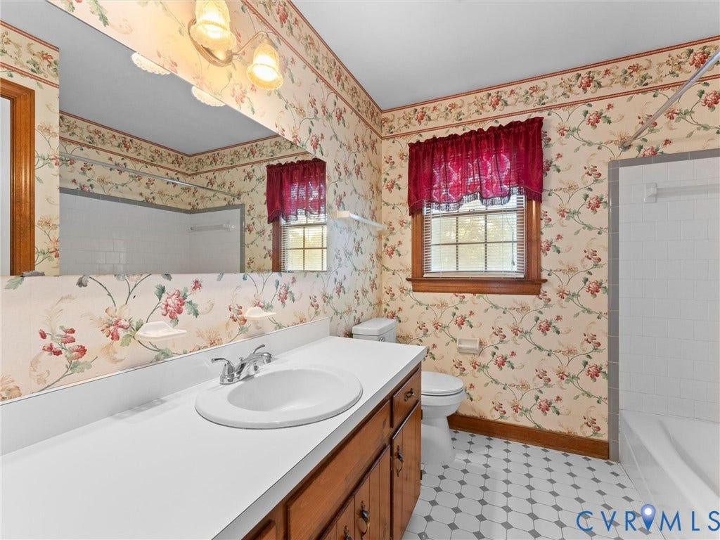 3324 Ludgate Road, Chester, VA 23831 3324 Ludgate Road, Chester, VA 23831