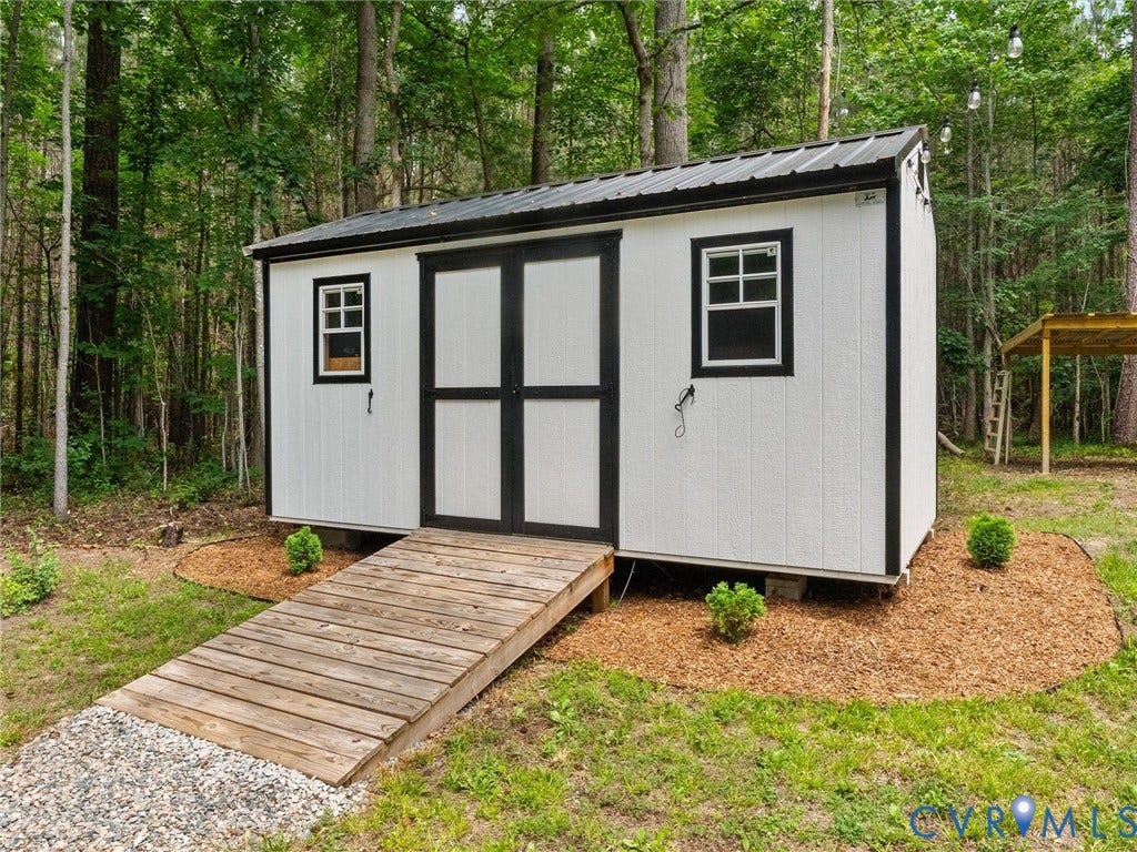 2010 Ridge Road, Powhatan, VA 23139