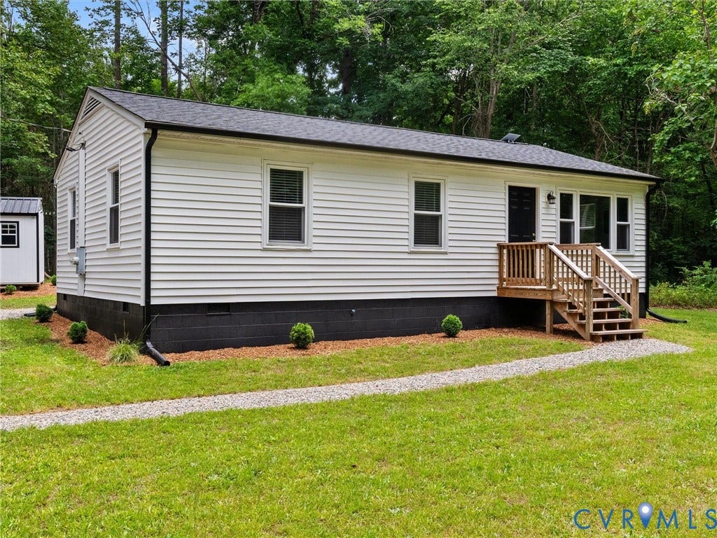 2010 Ridge Road, Powhatan, VA 23139