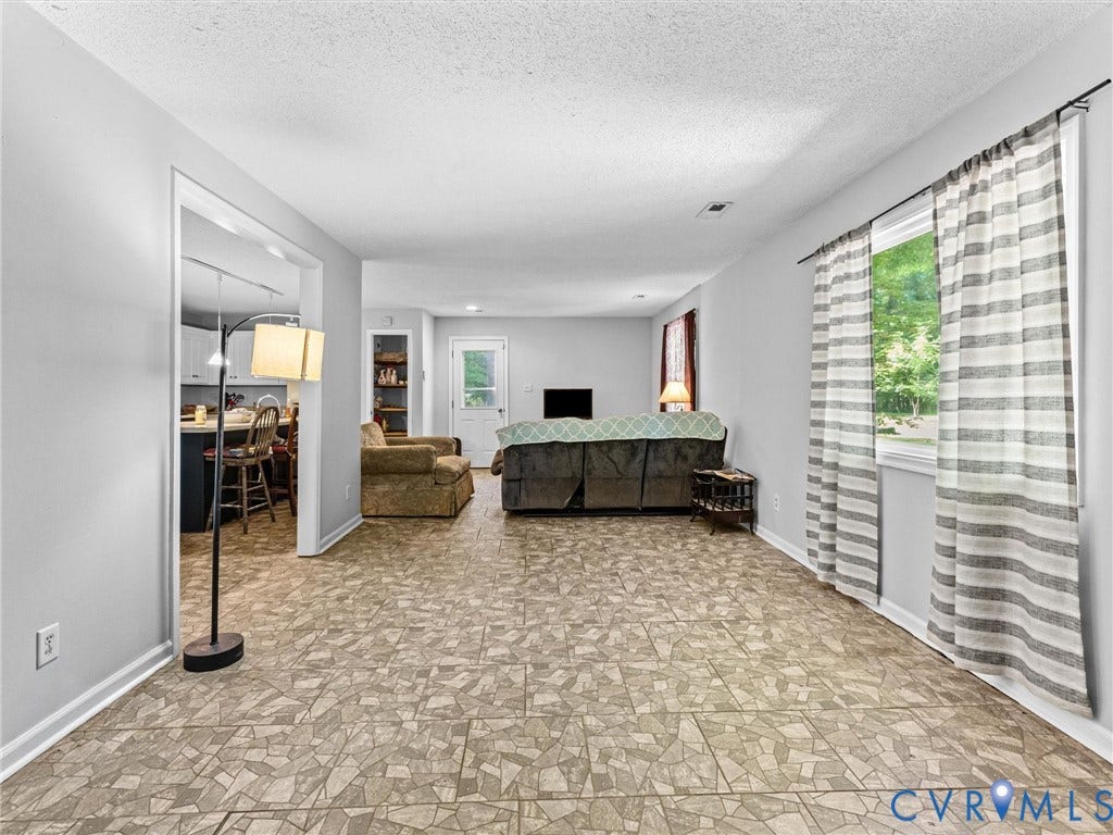2305 Mosby Road, Powhatan, VA 23139 2305 Mosby Road, Powhatan, VA 23139