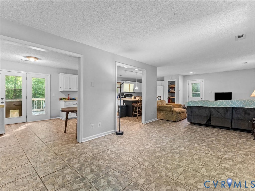 2305 Mosby Road, Powhatan, VA 23139 2305 Mosby Road, Powhatan, VA 23139