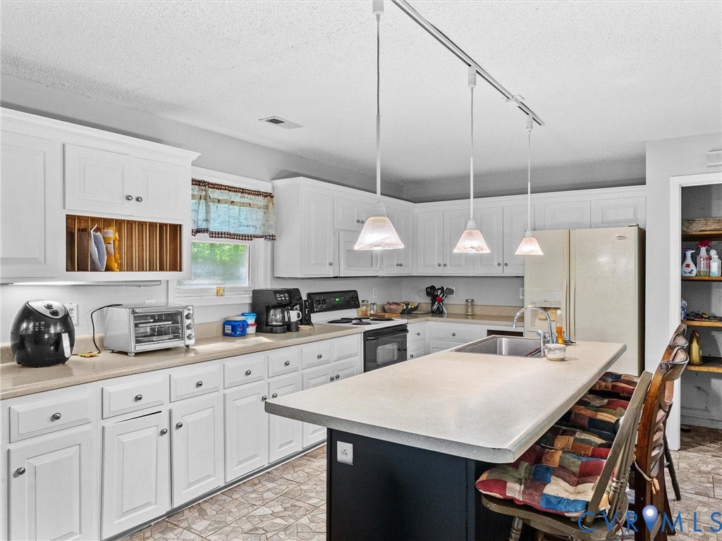 2305 Mosby Road, Powhatan, VA 23139 2305 Mosby Road, Powhatan, VA 23139