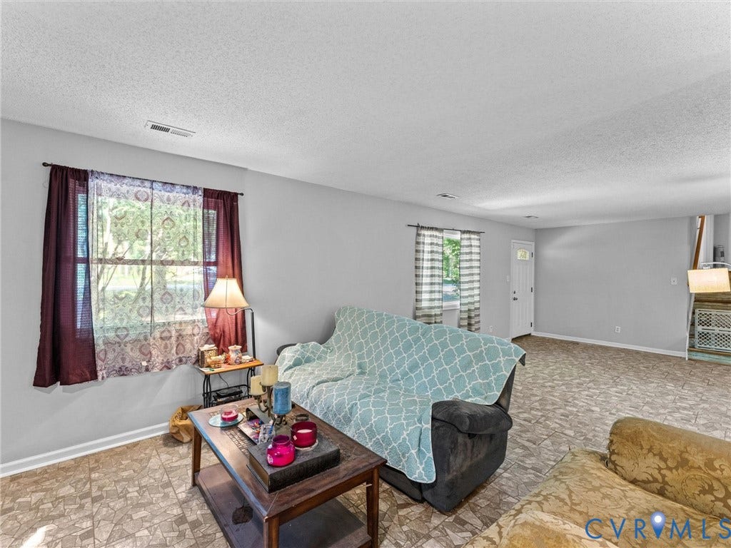 2305 Mosby Road, Powhatan, VA 23139 2305 Mosby Road, Powhatan, VA 23139
