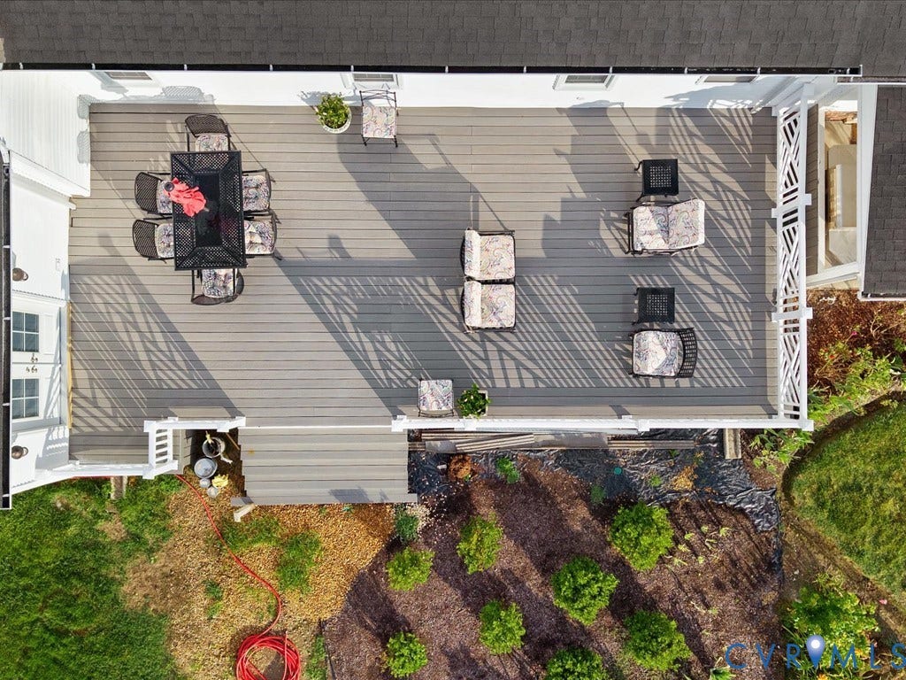 2376 Mill Road, Acreage, Henrico, VA 23231 Huge deck