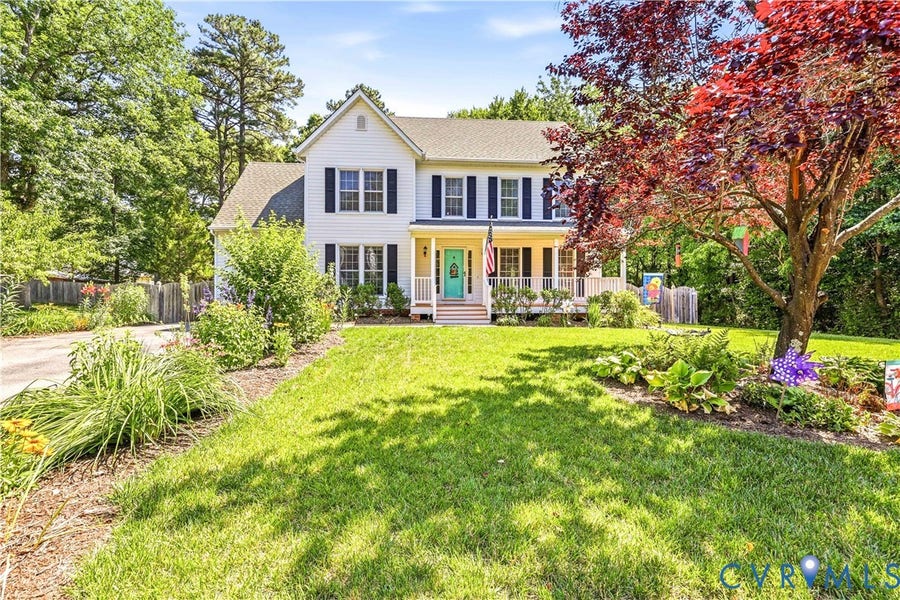 Property photo for 2821 Chapelwood Lane, Henrico, VA