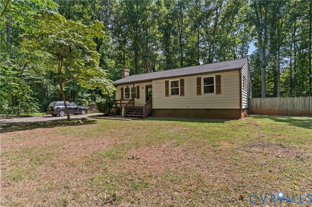 2448 Mountain View Road, Powhatan, VA 23139 Welcome home!
