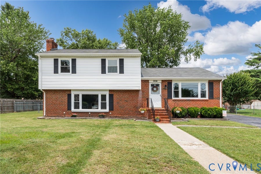 Property photo for 1204 Clifton Drive, Colonial Heights, VA