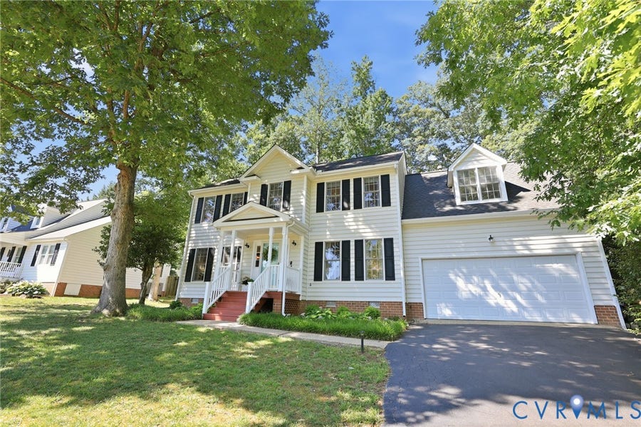 Property photo for 1536 Laurel Top Drive, Midlothian, VA