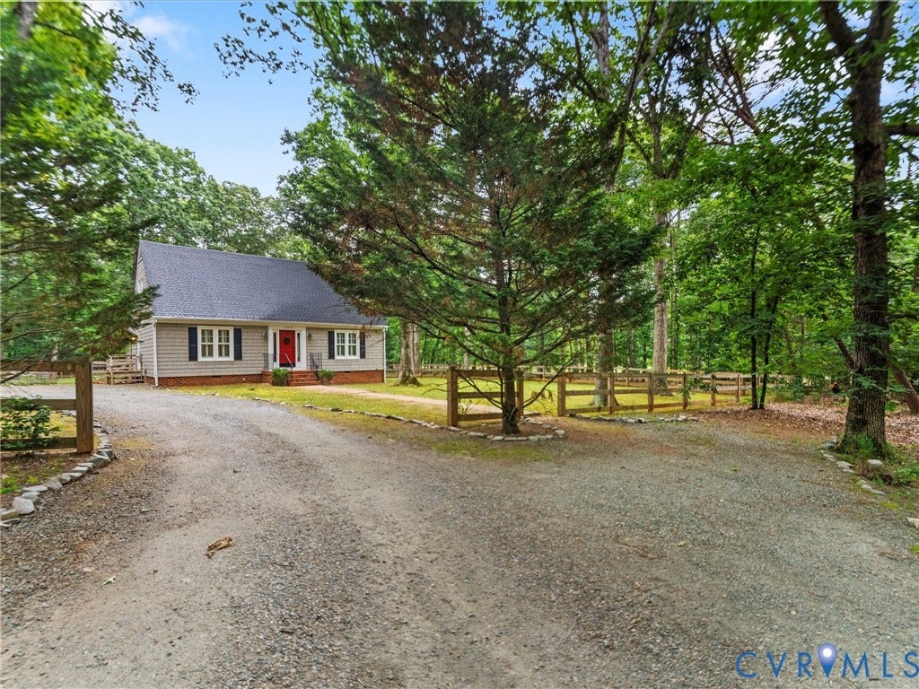 3100 Judes Ferry Road, Powhatan, VA 23139