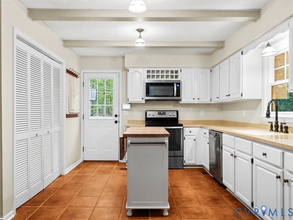 3100 Judes Ferry Road, Powhatan, VA 23139