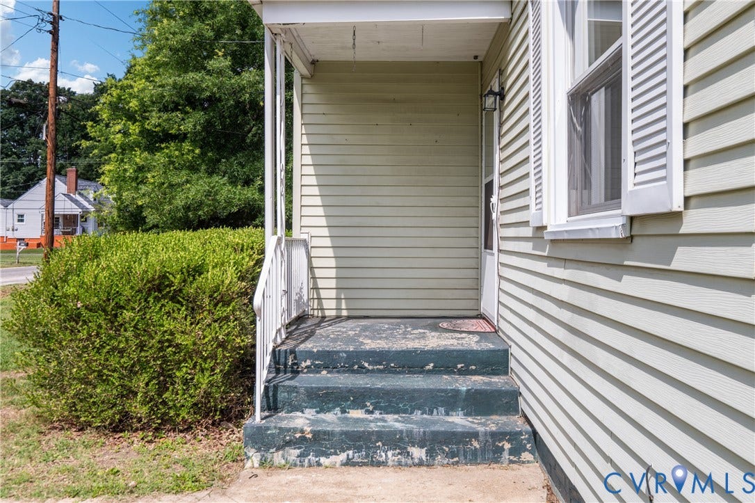 2740 Brampton Way, North Chesterfield, VA 23234 2740 Brampton Way, North Chesterfield, VA 23234