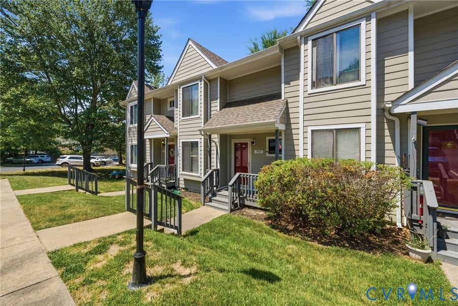 Property photo for 1907 Airy Circle, Henrico, VA