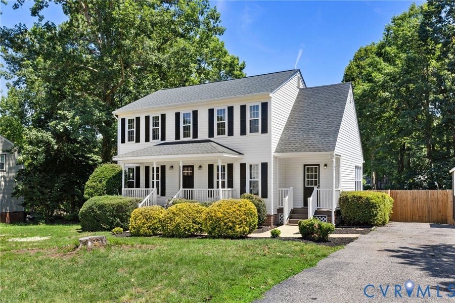 Property photo for 8119 Nashua Drive, Midlothian, VA
