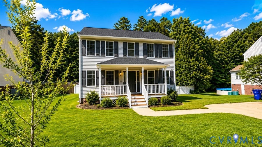 Property photo for 5218 Lockberry Ridge Drive, North Chesterfield, VA
