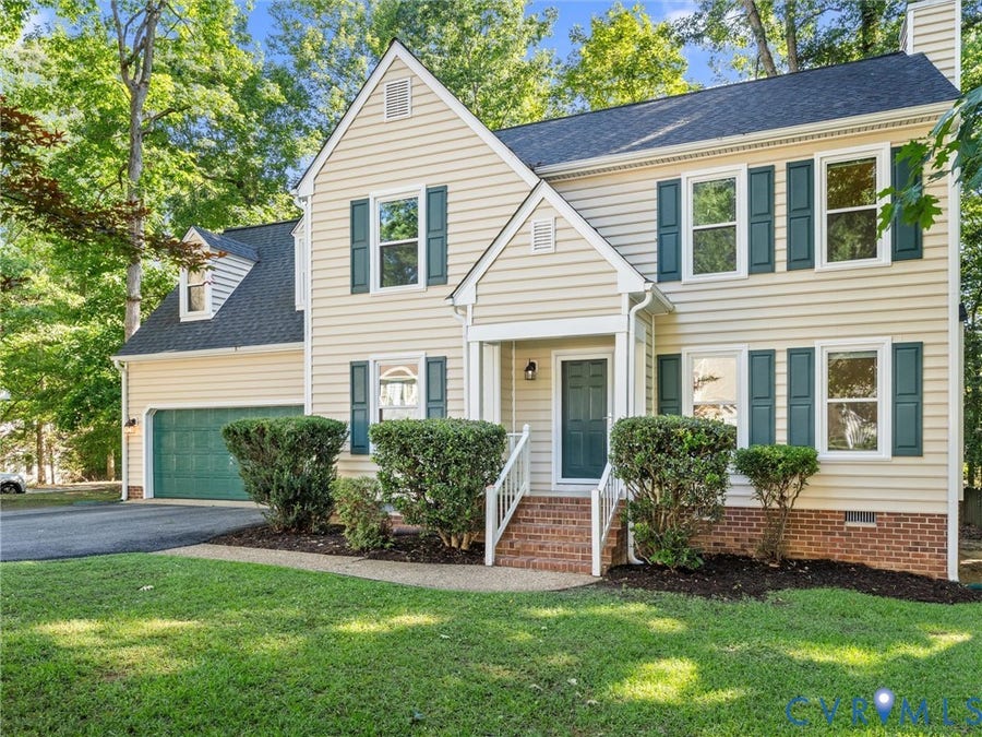 Property photo for 5311 Chestnut Bluff Road, Midlothian, VA