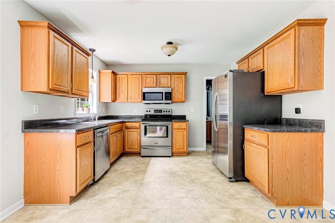 9370 Deerlake Drive, New Kent, VA 23124