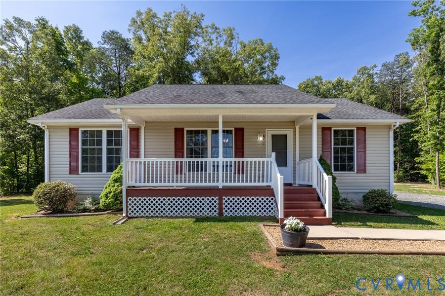 Property photo for 115 Windsor Place, Buckingham, VA
